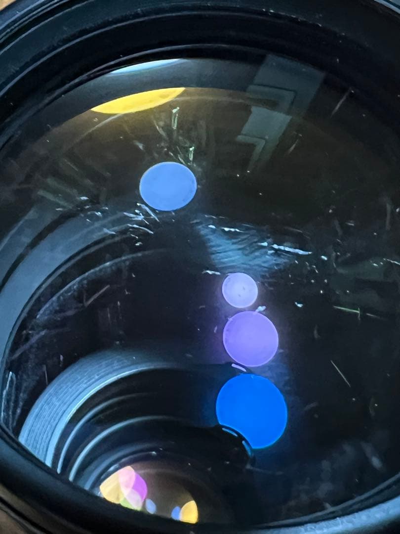 ジャンク品 CANON 80-200mmズームレンズ AF機能付き 1:2.8L