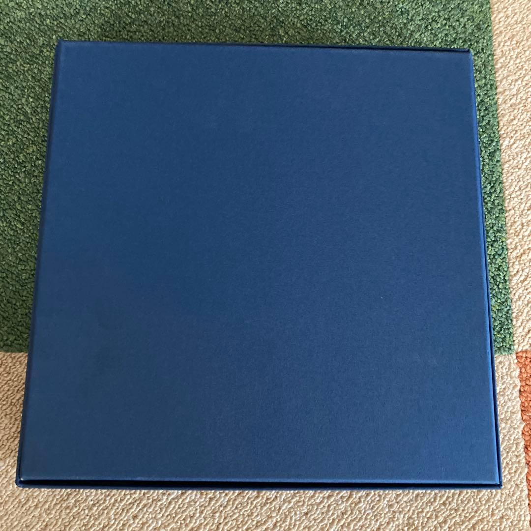 天野喜孝 2001 イヤープレート　街 The City 限定版　￼絵皿　FF6