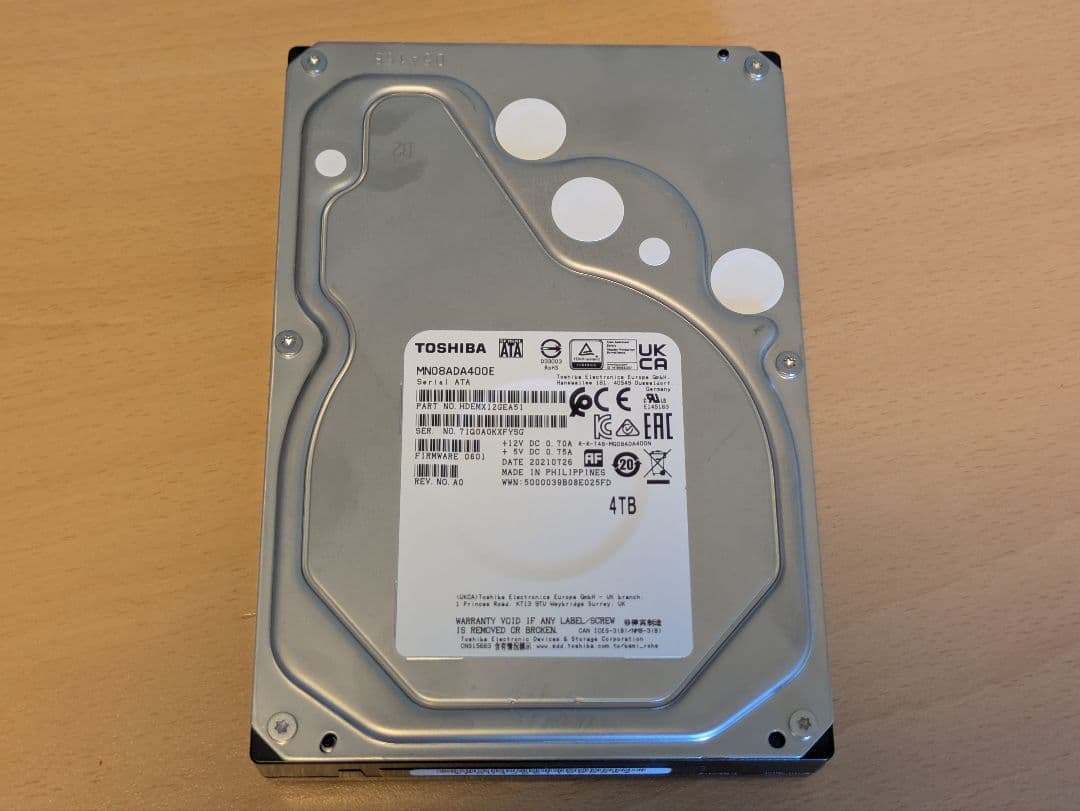 TOSHIBA製 3.5インチ HDD 4TB NAS向け