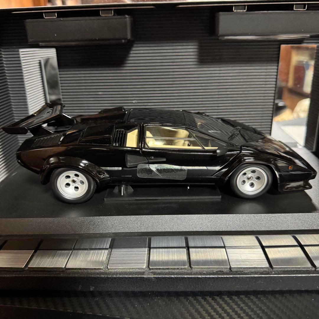 絶版未展示品 京商 1/18 ランボルギーニ カウンタック LP500