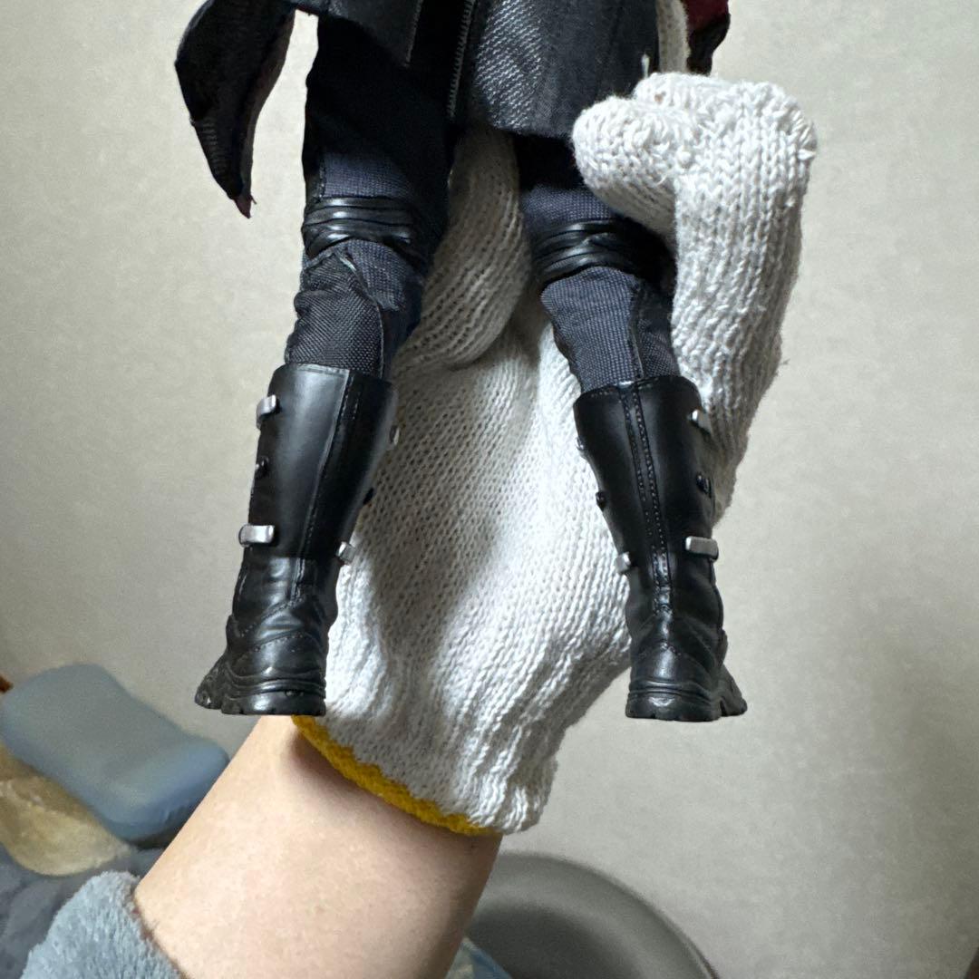 Marvel Avengers: Hawkeye ホークアイフィギュア