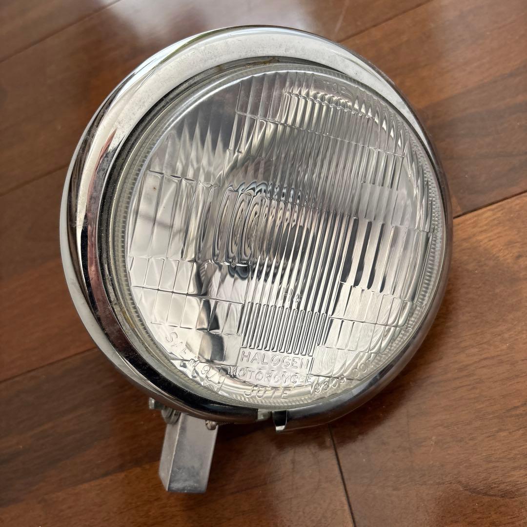 ハーレーダイナ　純正ヘッドライト
