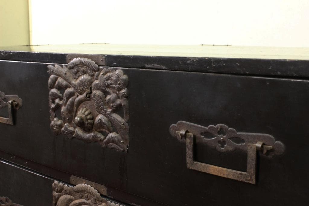 打出金具！庄内箪笥 古家具/古民家/時代箪笥/チェスト/和家具/古道具/古民具