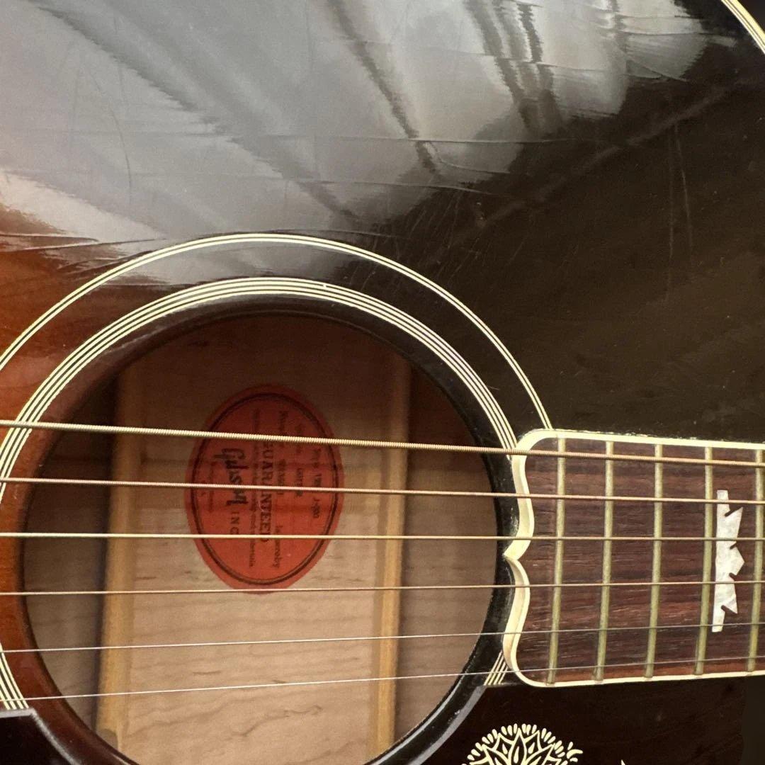 ギブソンアコースティックギターJ200