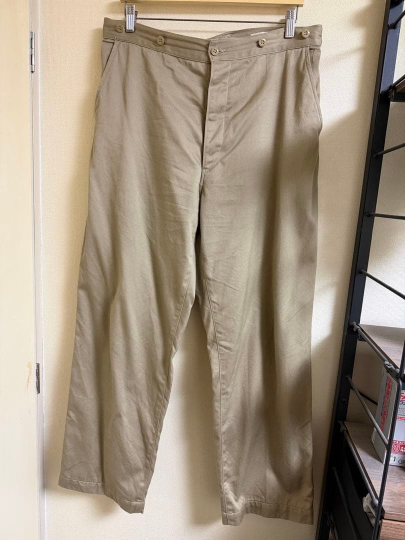 comoli コットンチノオーバーパンツ　3