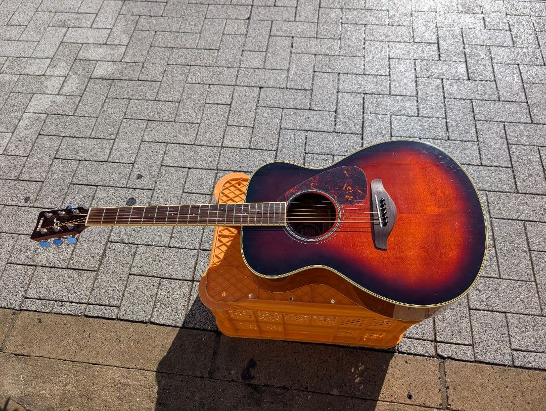 【期間限定価格】ヤマハ　アコースティックギター　FS720S