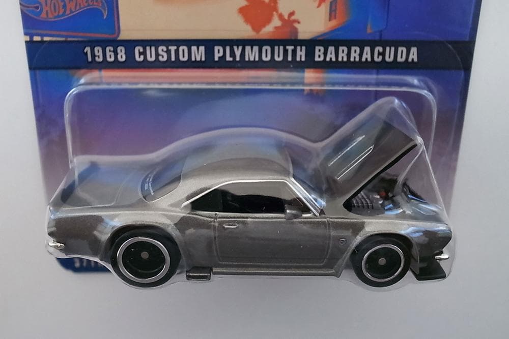 限定4000☆ホットウィール コンベンション ディナーカー プリムス バラクーダ