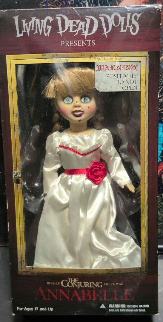 リビングデッドLiving Dead Dolls Annabelle アナベル
