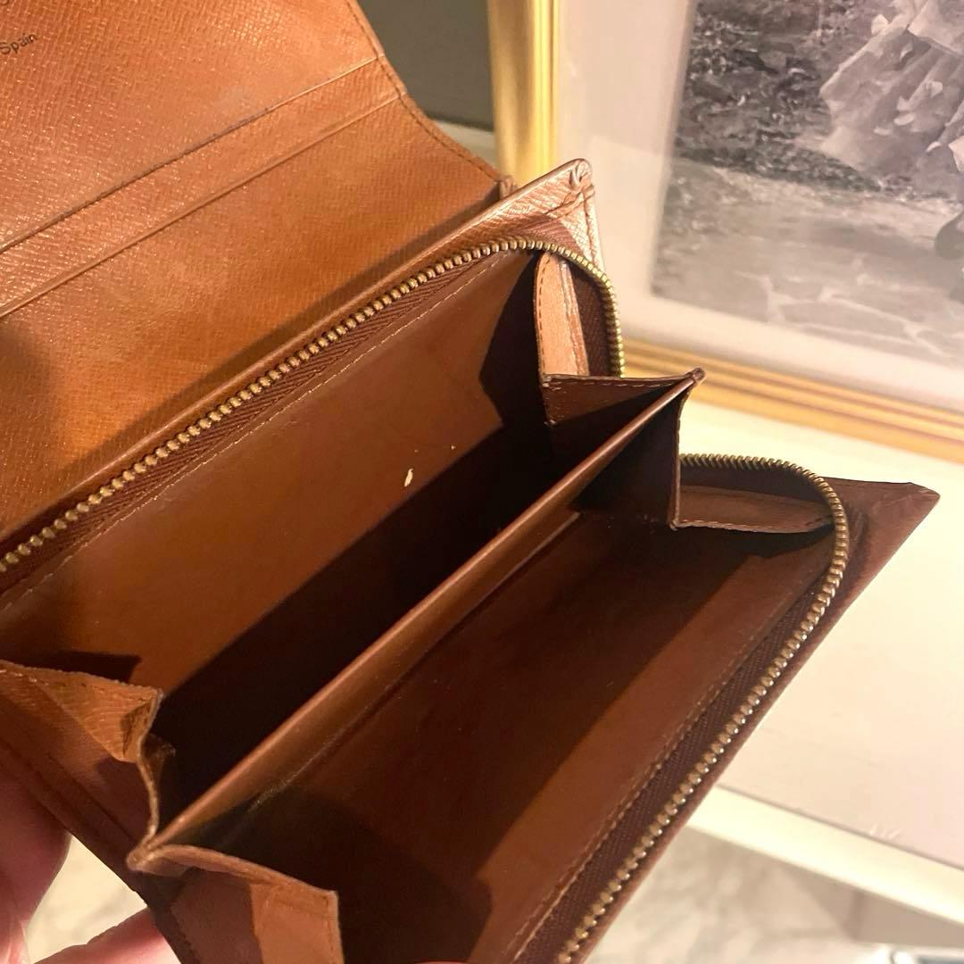 【LOUIS VUITTON】モノグラムデザイン　財布　ケース