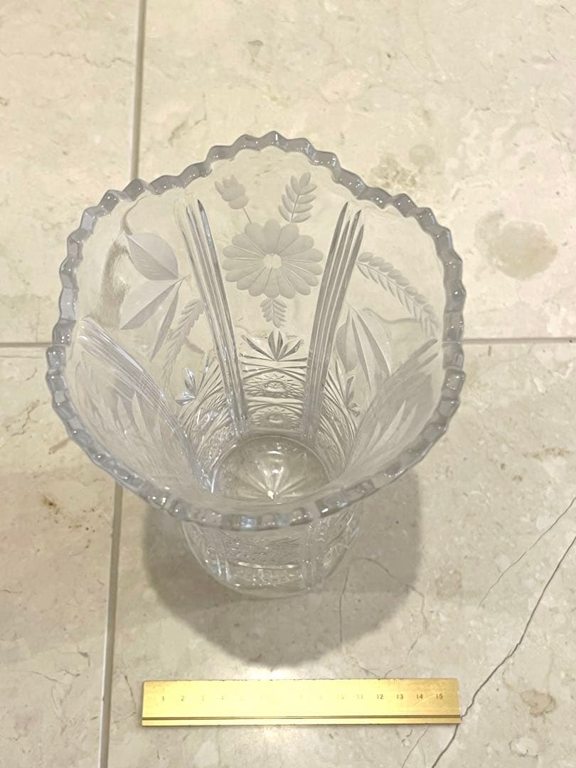 花瓶　スロバキア製