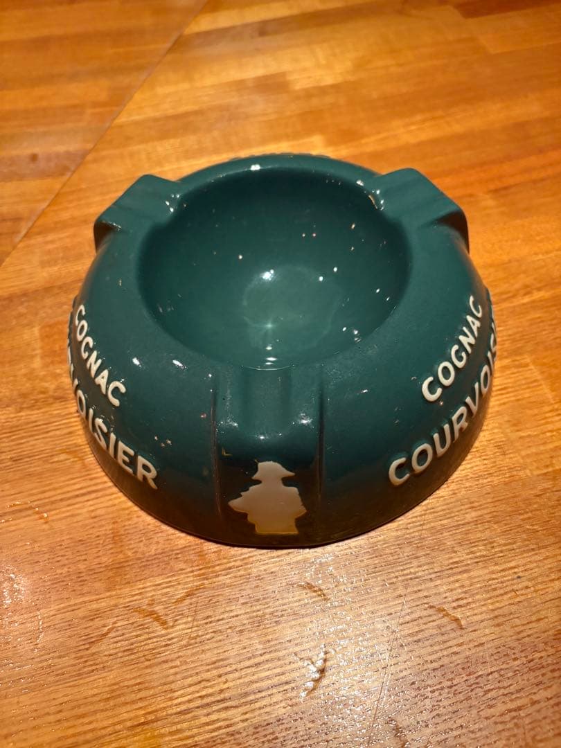 ウイスキー　コニャック　灰皿