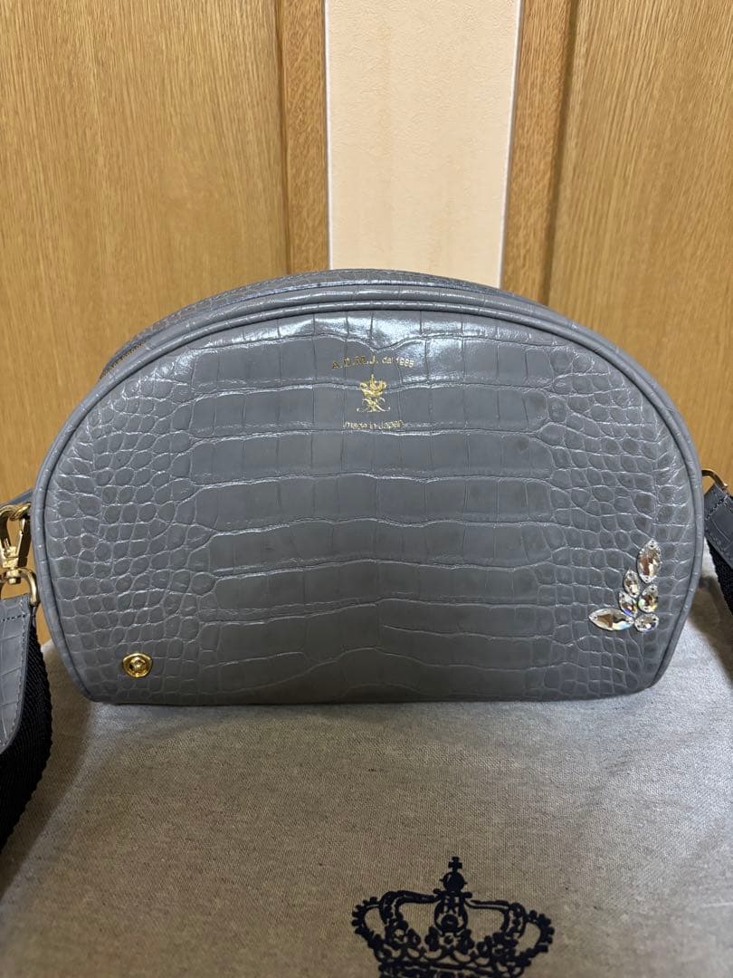 A.D.M.J ショルダーバック