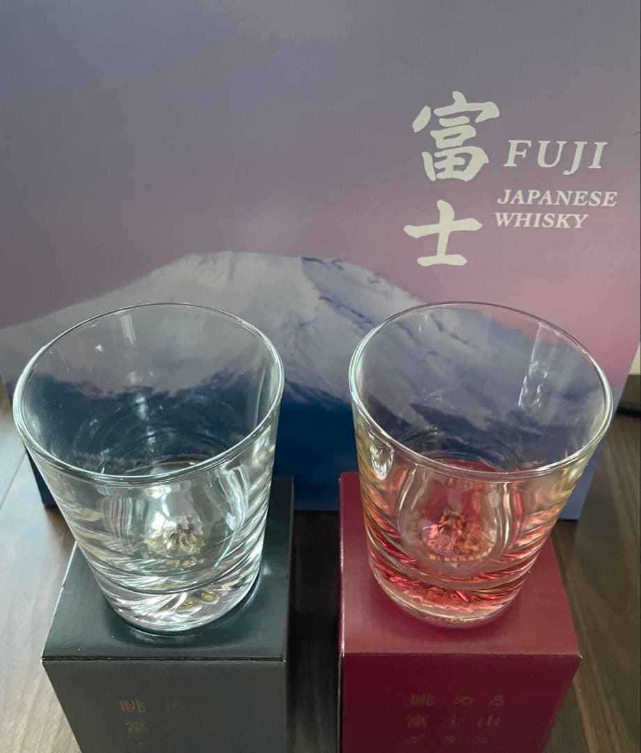 キリン ジャパニーズウイスキー 富士グラス付き 化粧箱入り（贈答品に最適です）