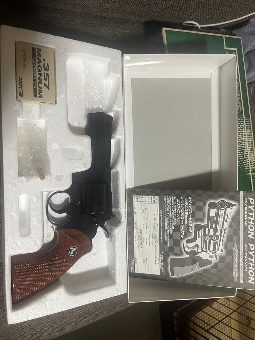 COLT PYTHON .357 MAGNUM モデルガン