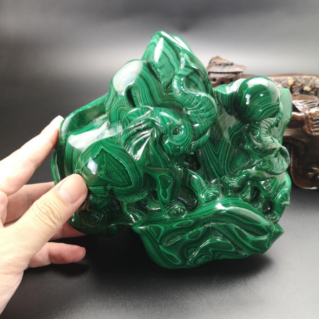 芸術品　超レア物　孔雀石　親子の象　マラカイト　原石　処分