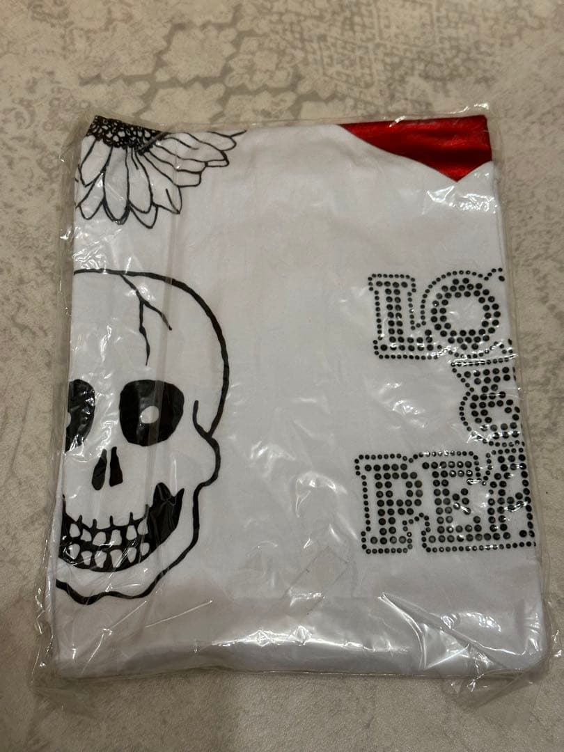 新品未開封！レア！吉井和哉限定コラボTシャツ