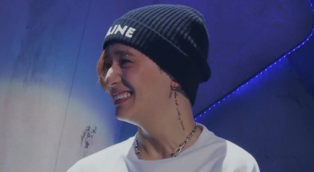 CELINE ブラック ニット帽 浅型