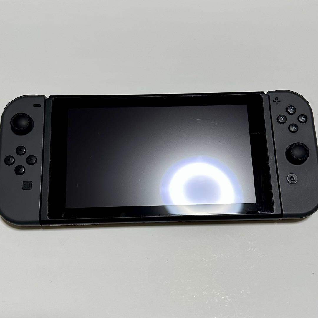 Nintendo Switch 本体 中古・完品 持ち運びケース付き