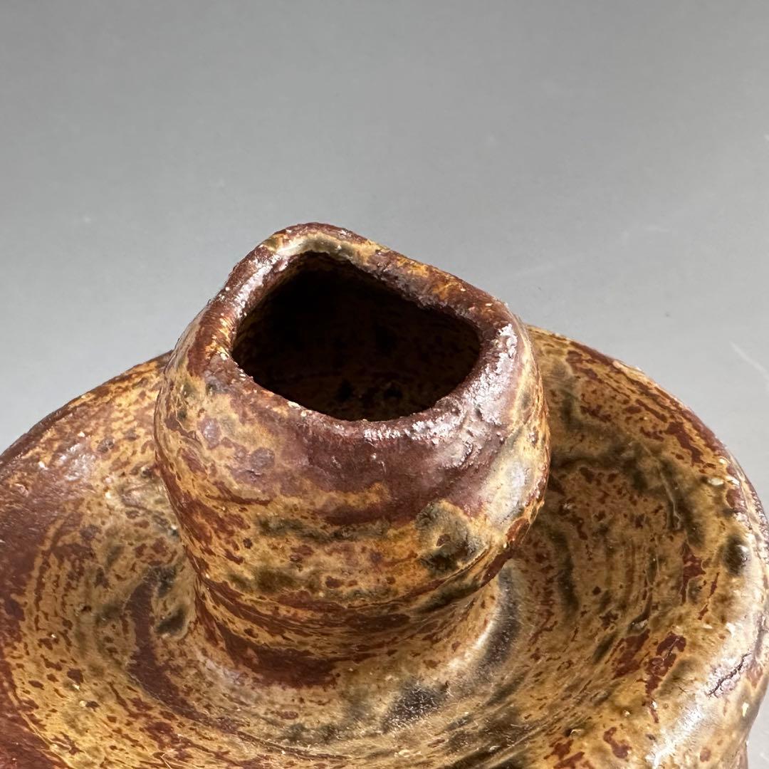 茶道具　伊羅保釉　蹲　うずくまる　掛花入　趙誠主　共箱　花入　花器　韓国　焼物