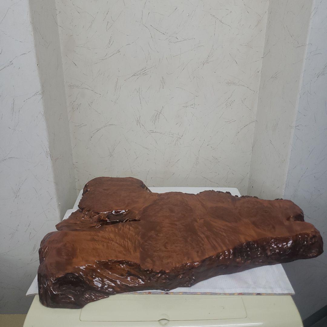 蔵出し特価　玉杢花台　花梨こぶ木製テーブル 自然な形状 光沢仕上げ