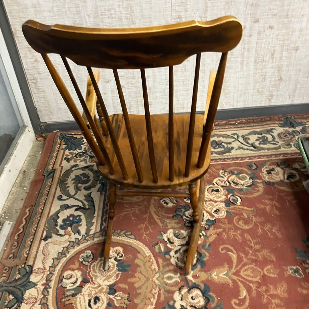 木製ロッキングチェア クラシックデザイン 肘掛け付き