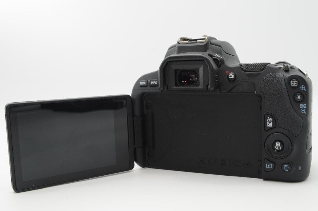 ◆新品級⑦◆年末SALE中◆ Canon EOS Kiss x9 ダブルレンズ