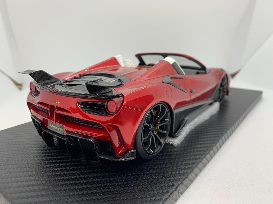 Mansory 1/18 フェラーリ Ferrari 488 レッド