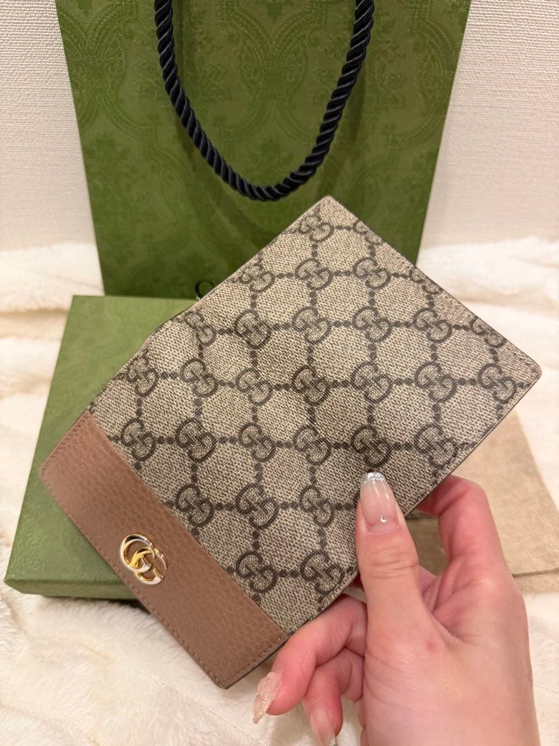 【お値下中】✨GUCCI GGスプリーム×マーモント カードケース ウォレット