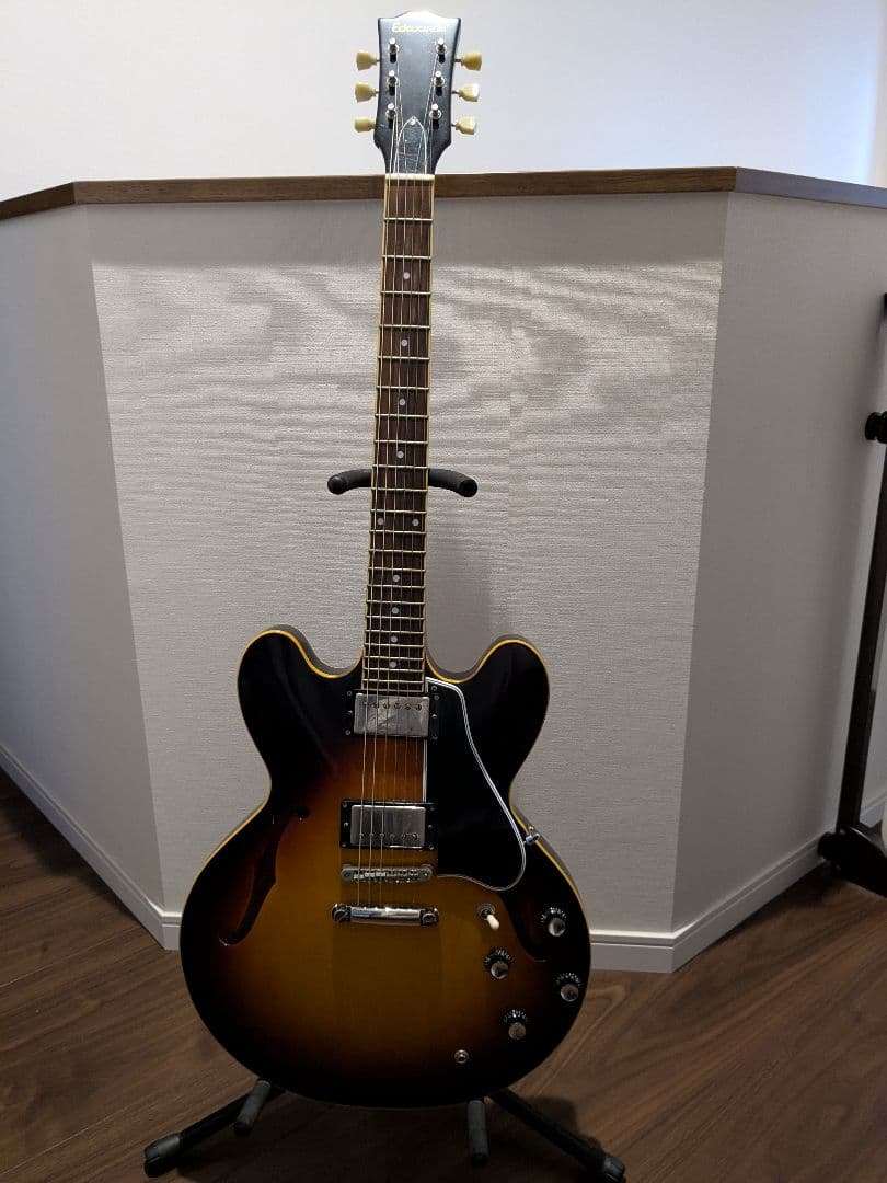 Edwards ED1223153 サンバースト エレキギター ハードケース付き