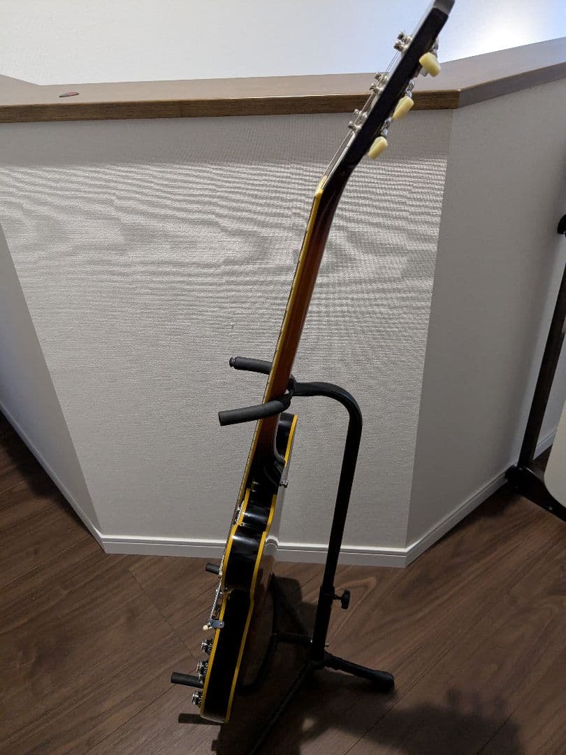 Edwards ED1223153 サンバースト エレキギター ハードケース付き