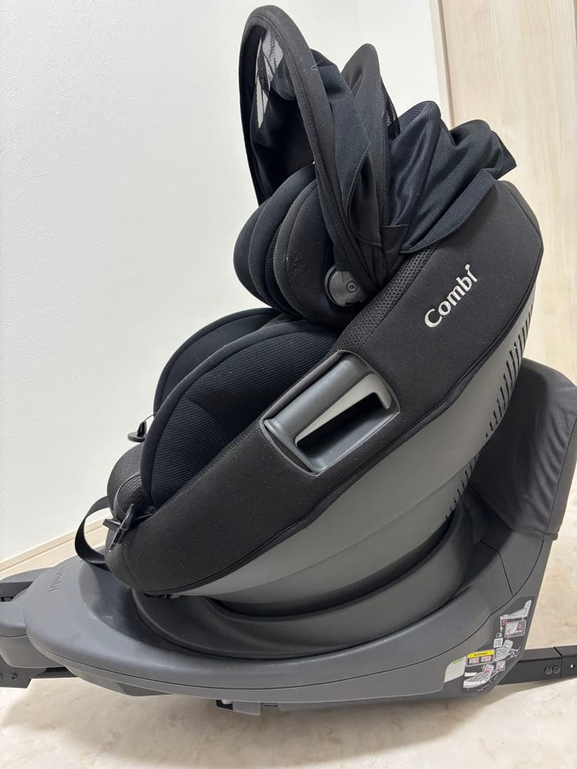 Combi チャイルドシート the S ZC-750 ISOFIX 黒