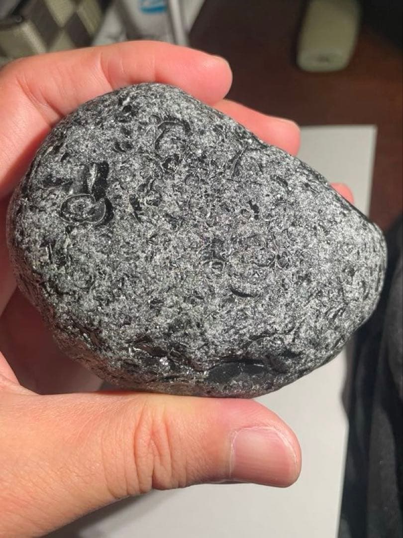 研磨品　十勝石玲瓏　ゴールド＋ブルー＋パープル　超特級品レインボーオブシディアン