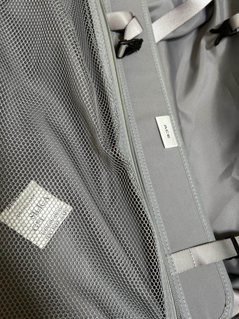 美品ACEスーツケース機内持ち込みSサイズ33L 白