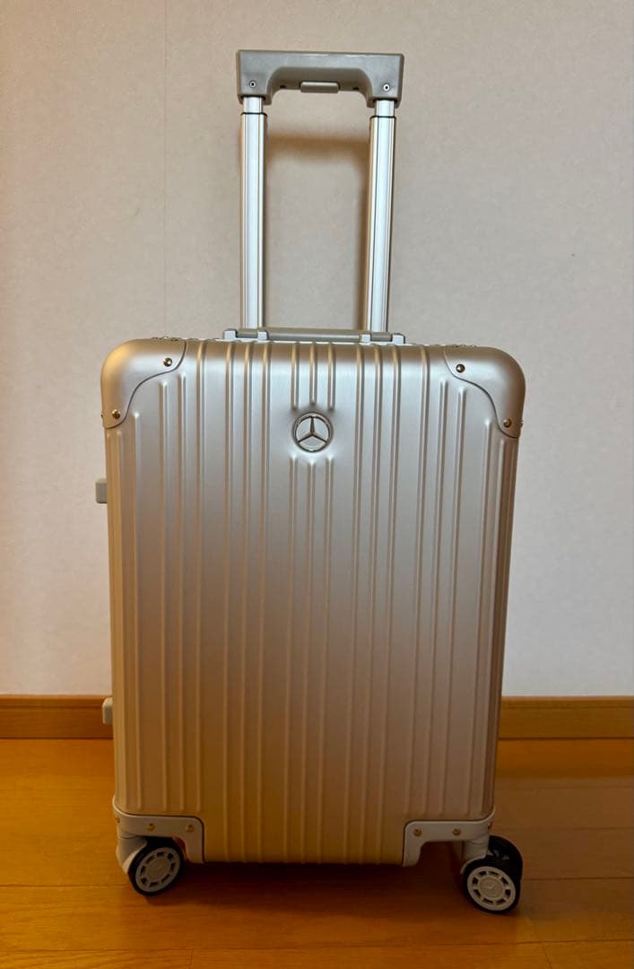 ☆メルセデスベンツ★シルバー キャリーケース☆