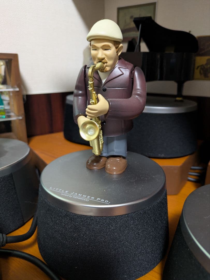 リトルジャマープロ＆ボーカリスト＆美空ひばり＆カバー付きディスプレイラック