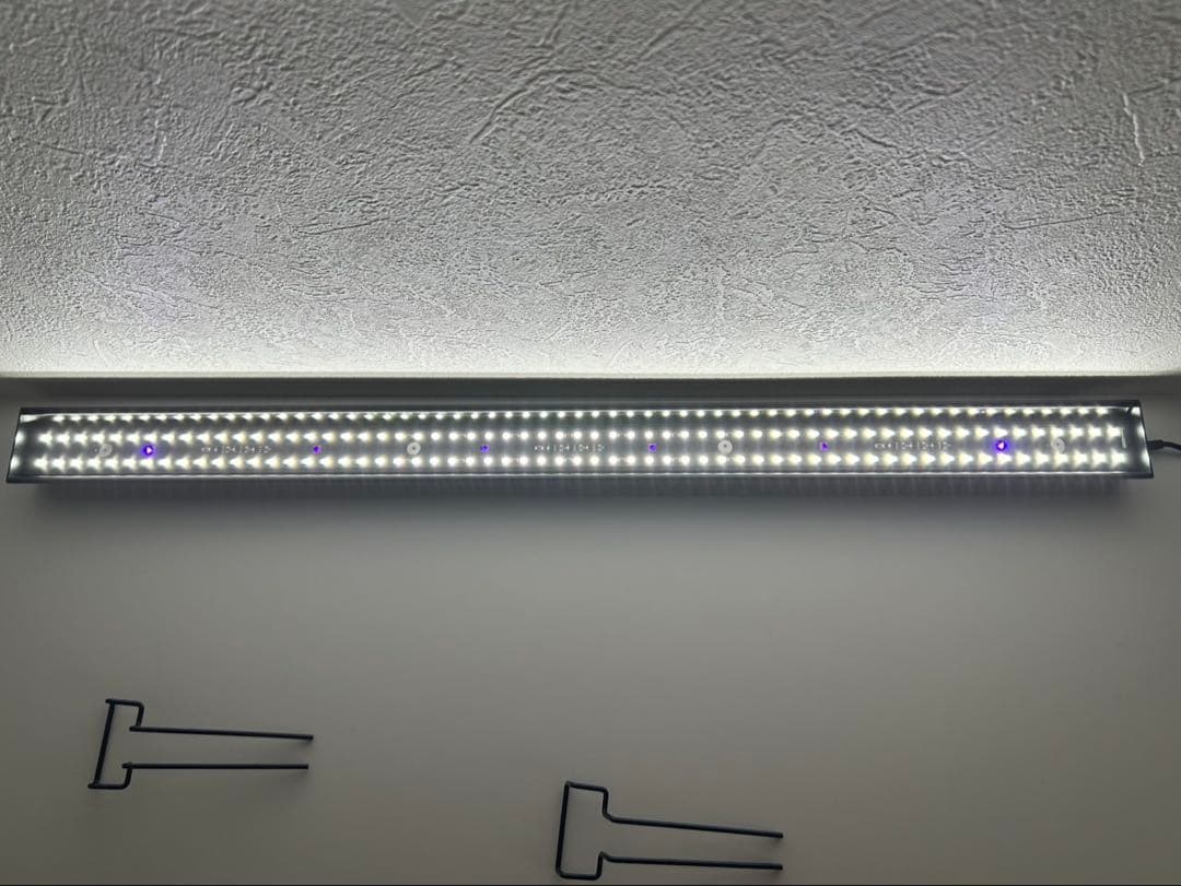 バータイプソラリウム700 SOLARIUM UV LED 700