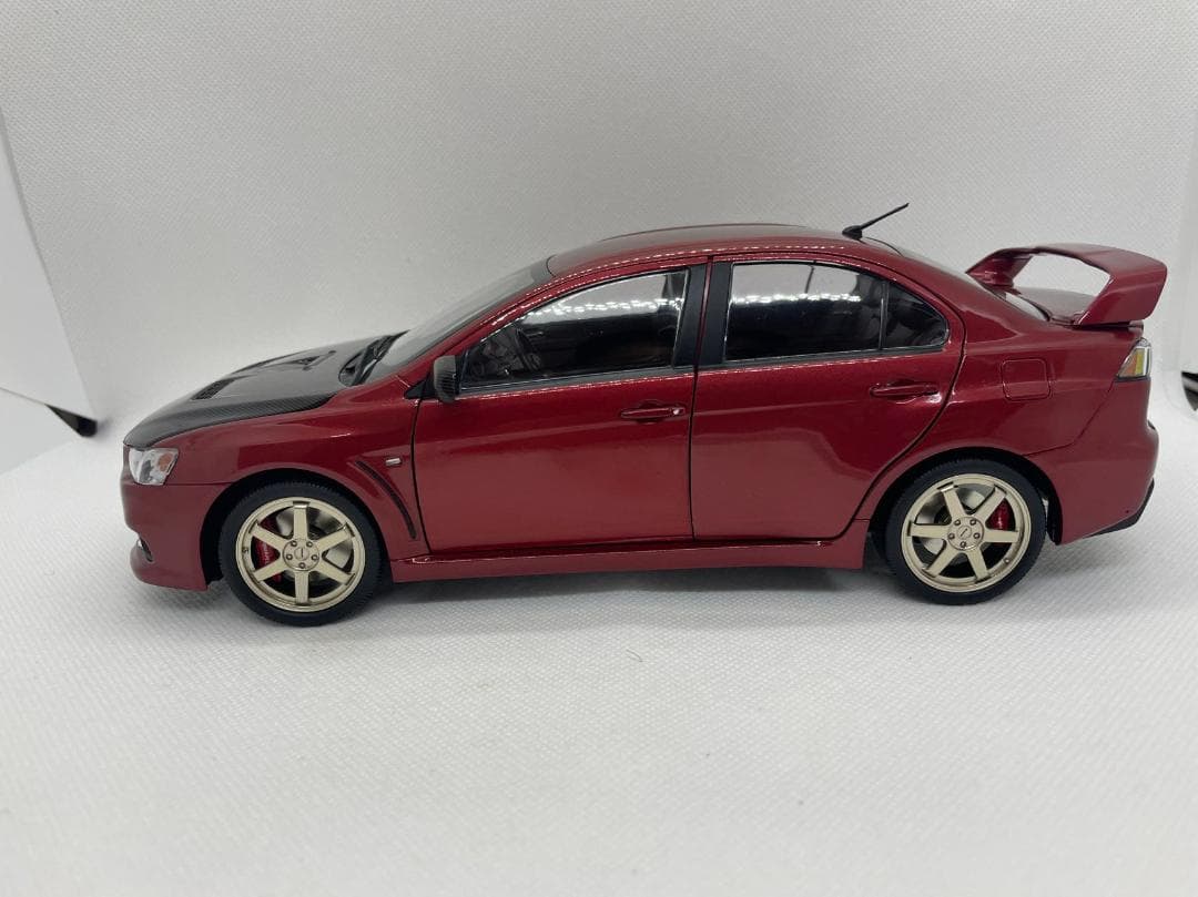 VIAT 1/18 101-107 三菱 ランサー エボリューション X