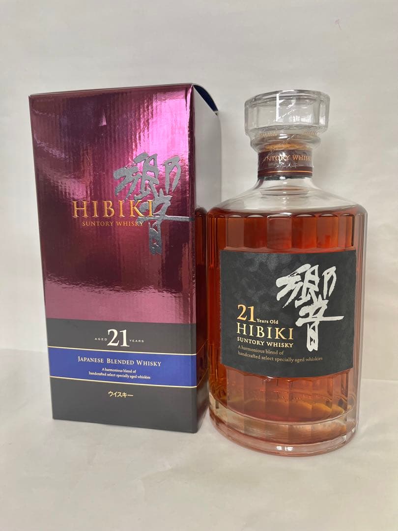 【新品】響21年　サントリーウイスキー　700ml HIBIKI