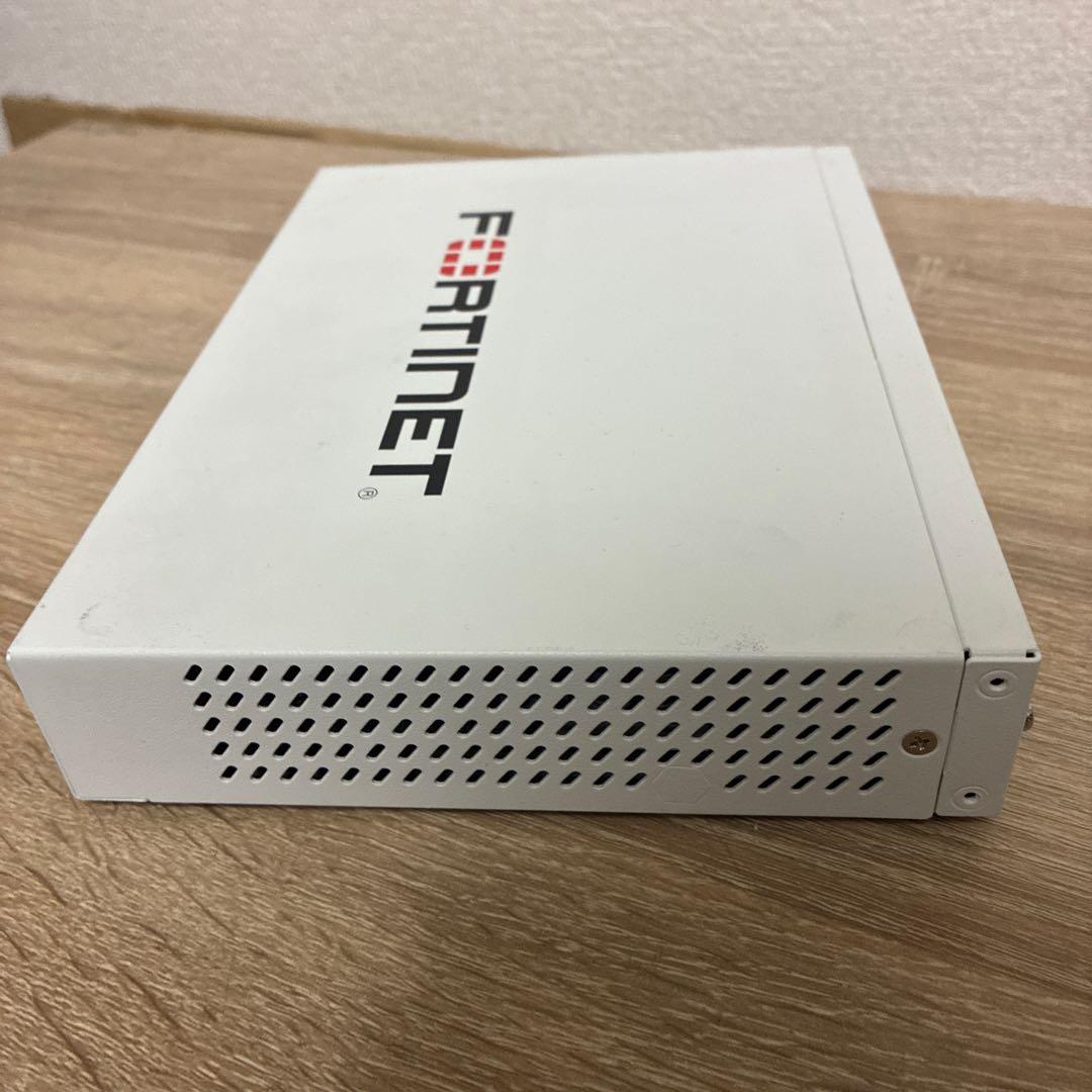 Fortinet FortiGate 40F ライセンス有