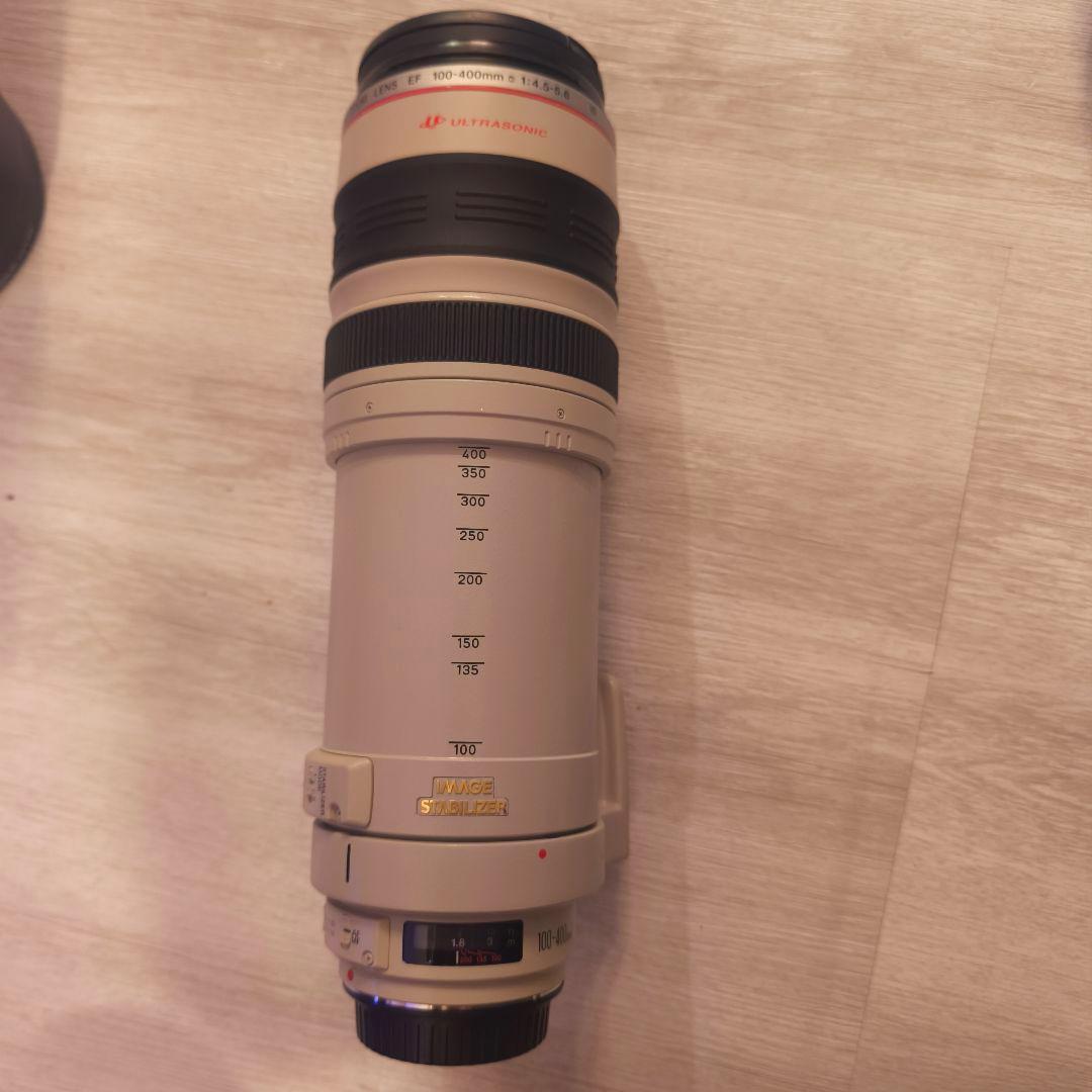 Canon ズーム LENS EF 100-400mm f4.5-5.6L