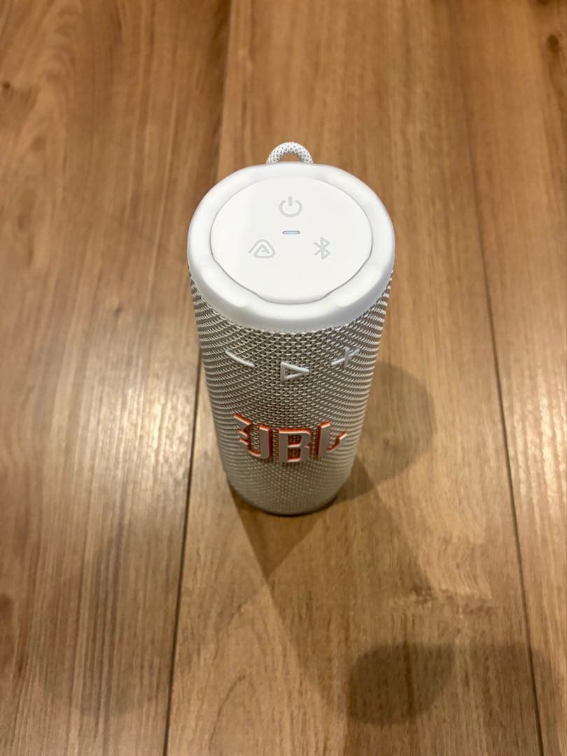 【新品未使用】JBL GRIP ワイヤレススピーカー ホワイト 防水