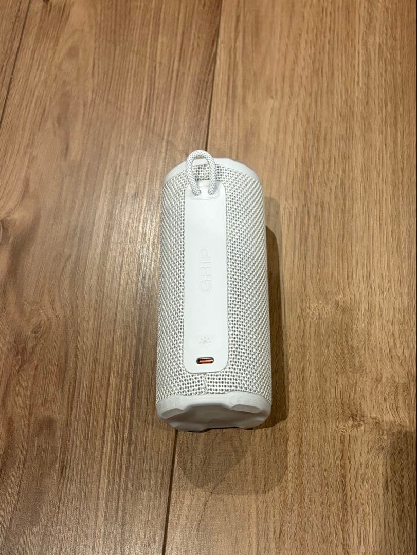 【新品未使用】JBL GRIP ワイヤレススピーカー ホワイト 防水