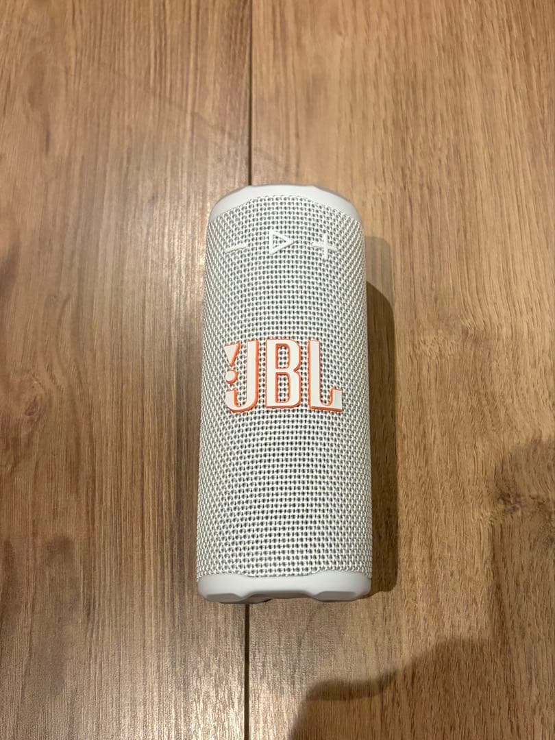 【新品未使用】JBL GRIP ワイヤレススピーカー ホワイト 防水