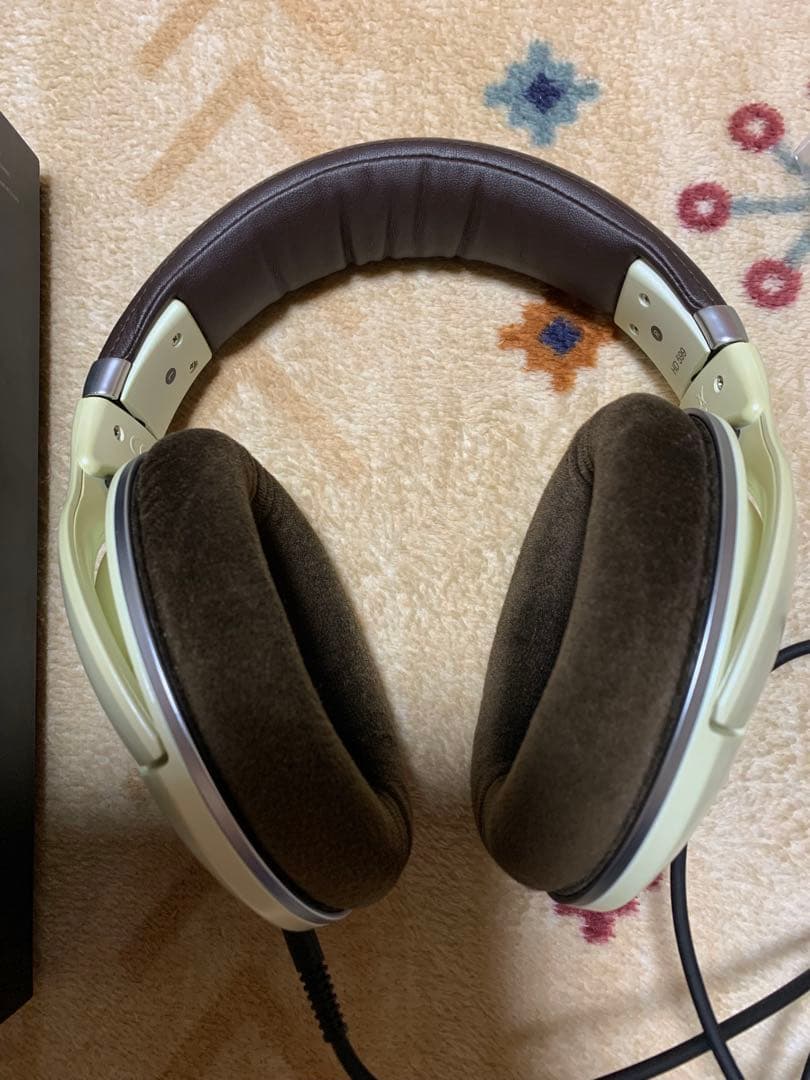 ヘッドホン SENNHEISER HD 599