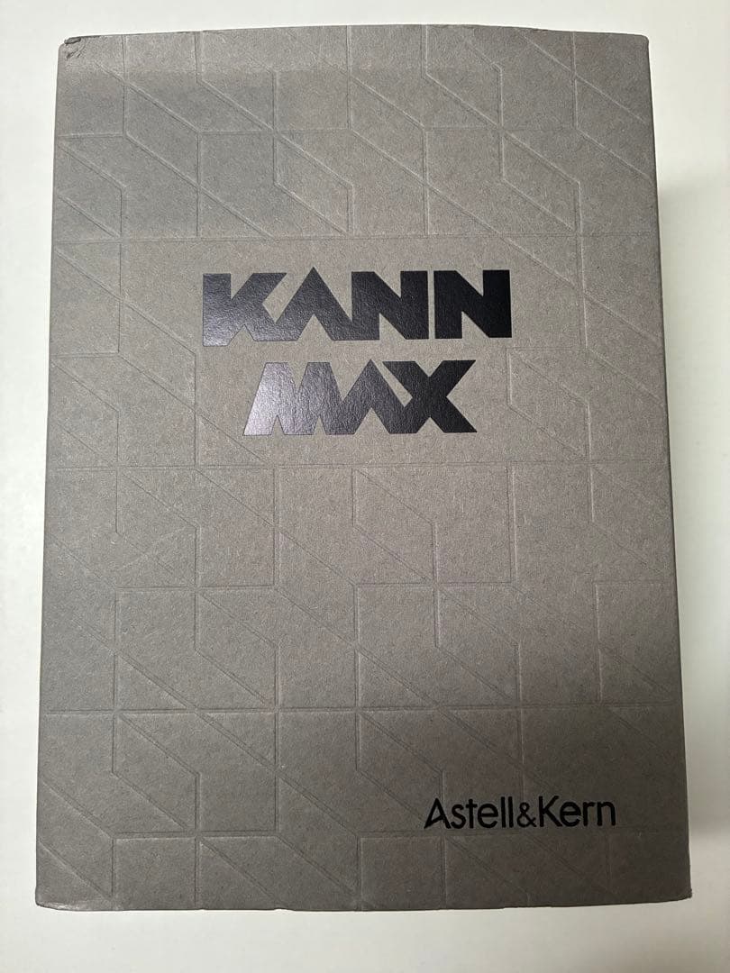 Astell&kern KANN MAX カバー付き