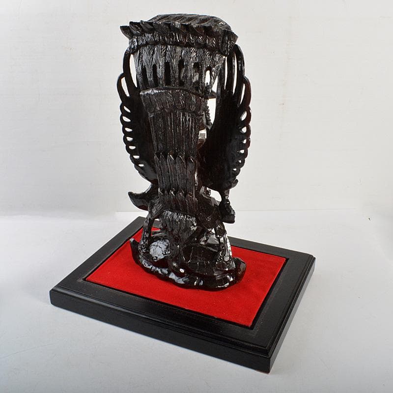 バリ島　インドネシア　木彫　ガルーダ　置物　ガラスケース付　V　6070C