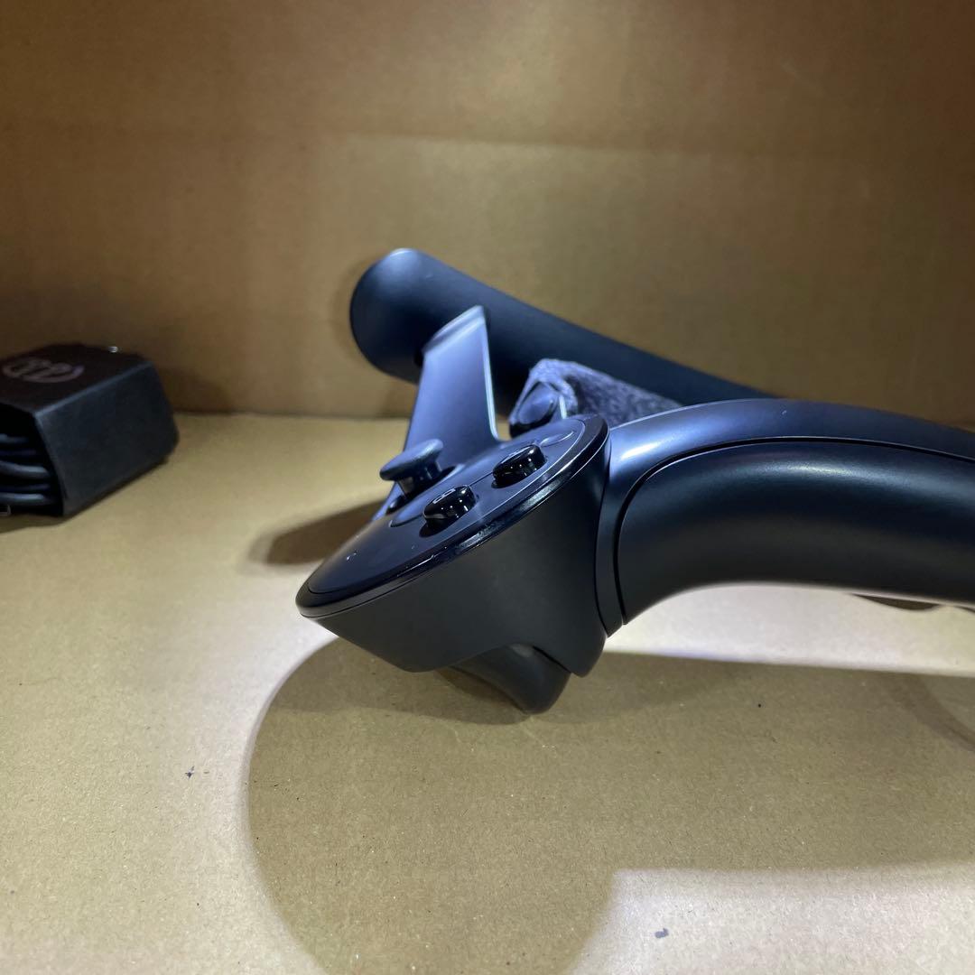 美品 valve indexコントローラー右　 動作確認済み　清掃済み