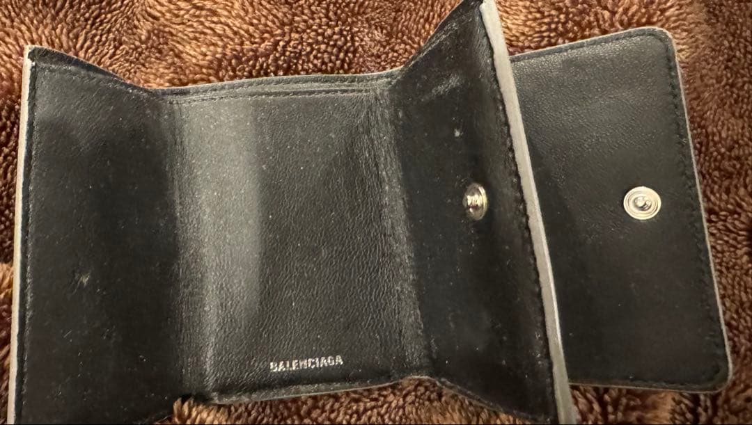 BALENCIAGA シルバー 三つ折り財布