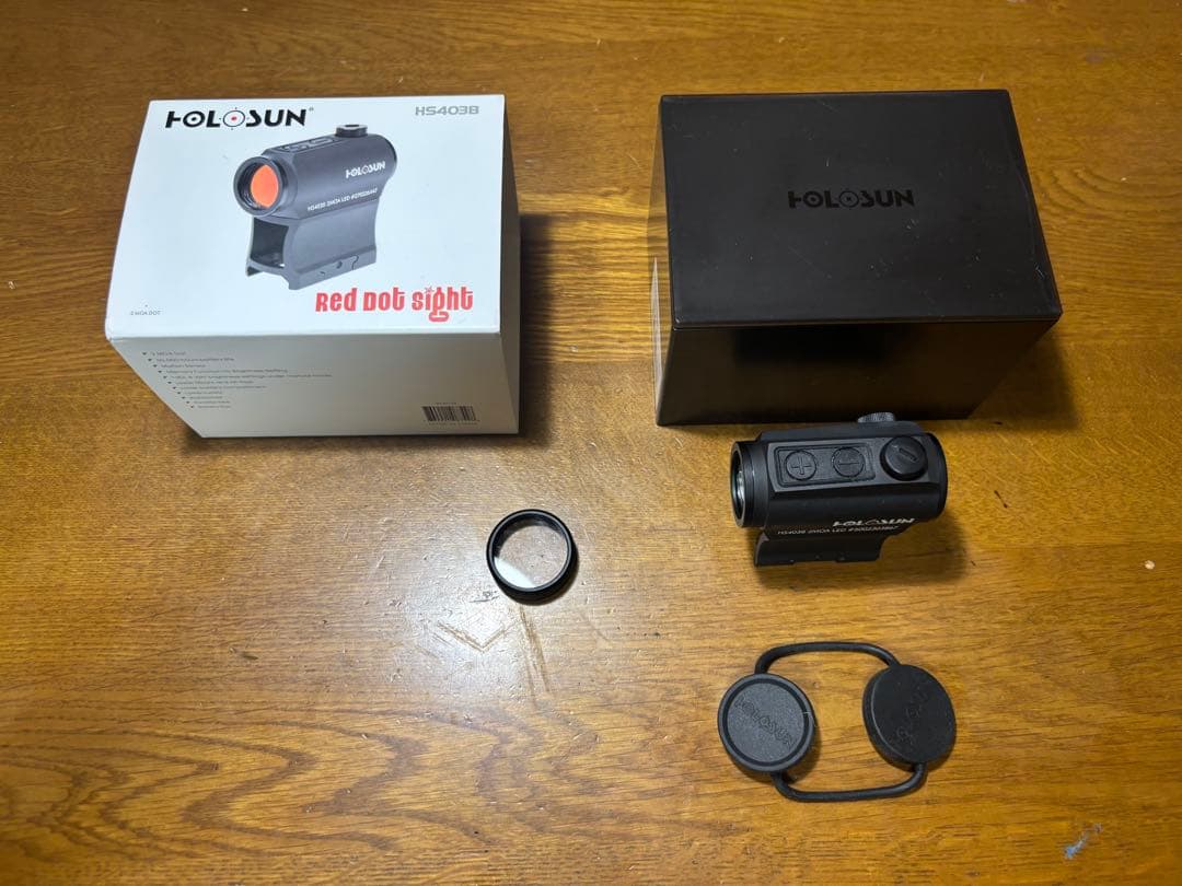 【美品】【おまけつき】HOLOSUN HS403B レッドドットサイト