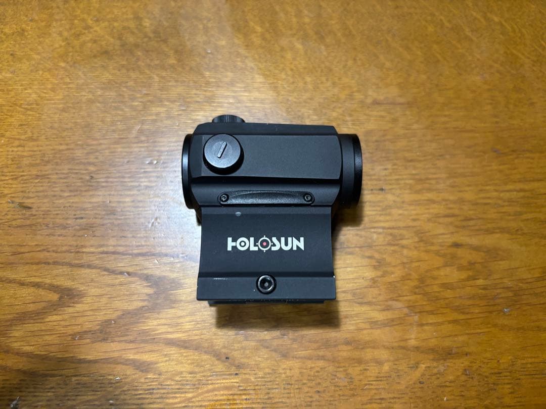【美品】【おまけつき】HOLOSUN HS403B レッドドットサイト